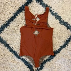 Acacia One Piece